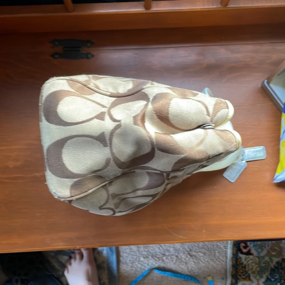 Taupe/tan Coach logo purse, violet lining, white straps - Picture 5 of 12